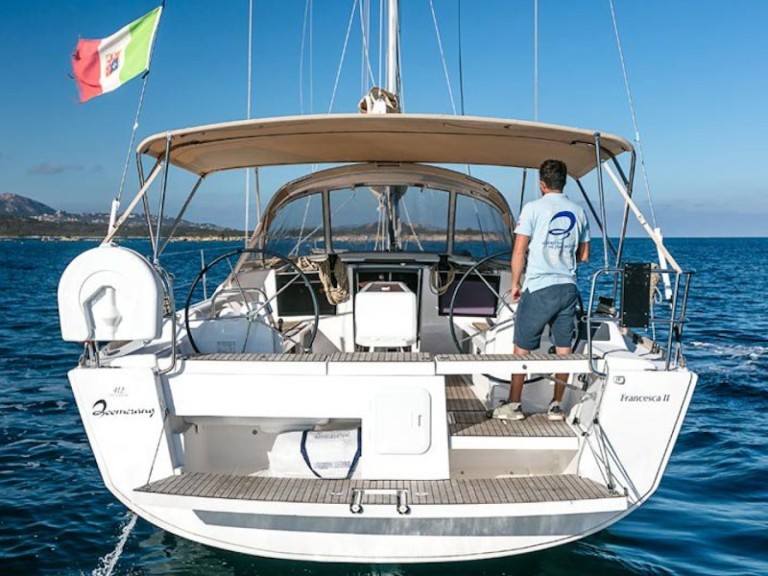 Location bateau Olbia pas cher Dufour 412 Grand Large