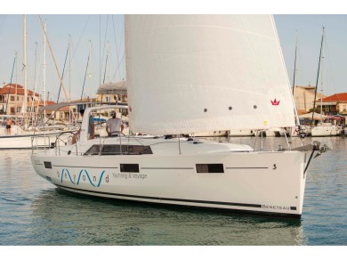 Location bateau Bénéteau Oceanis 41.1 à Port de Lefkada sur Samboat