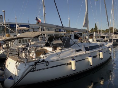 Charter a Bavaria Cruiser 46 in Marina Tankerkomerc on Samboat