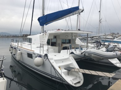 Alquiler Catamarán Lagoon con o sin  título de navegación