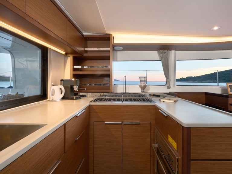 Louez un Lagoon Lagoon 46 à Trogir