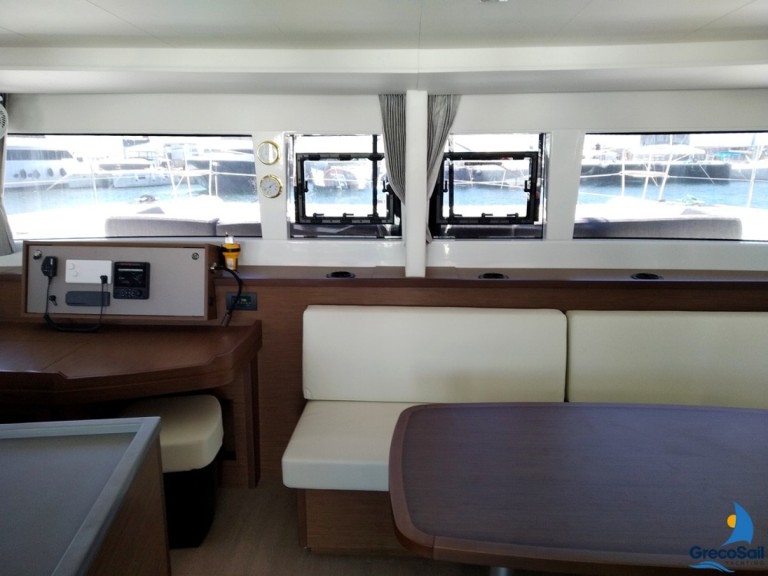 Lagoon Lagoon 450 F a louer à Álimos