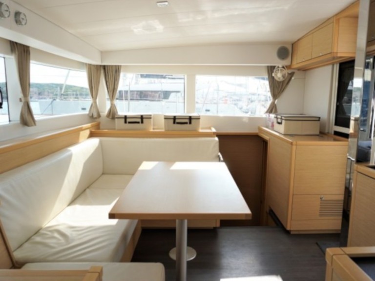 Location bateau Préveza pas cher Lagoon 39