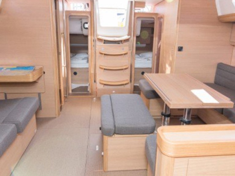 Location bateau Dufour Dufour 512 Grand Large à Cannigione sur Samboat