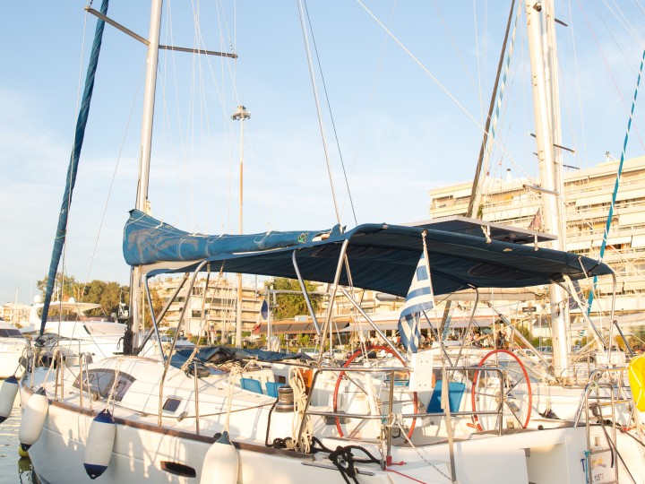 Location bateau Nikiána pas cher Oceanis 43