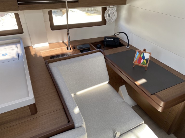 Location Voilier à Álimos - Bénéteau Oceanis 51.1