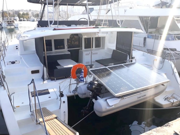 Louez un Lagoon Lagoon 450 F à Álimos