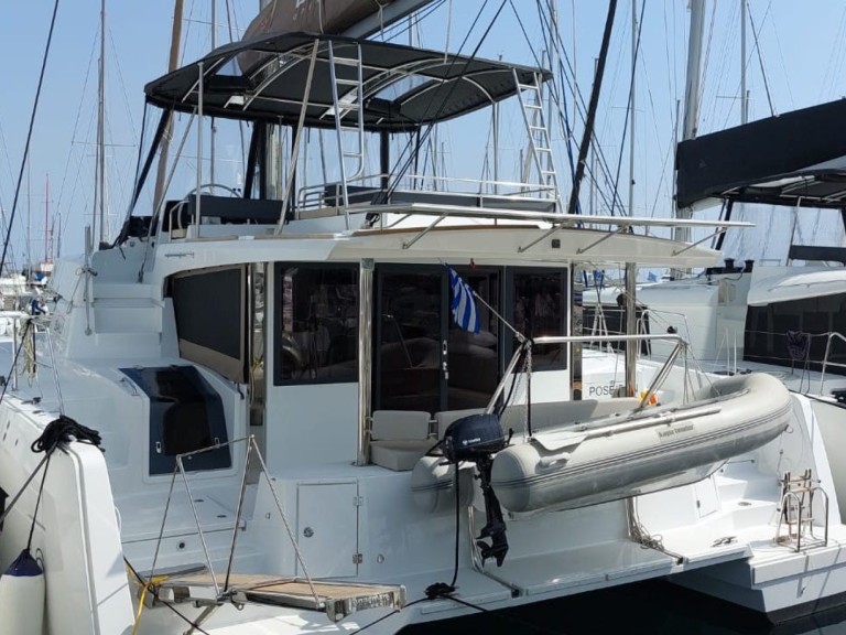 Bali Catamarans Bali 4.6 a louer à Álimos