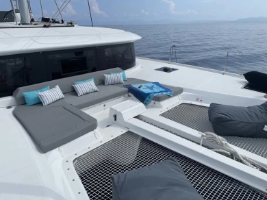 Catamaran for rent Néa Péramos at the best price