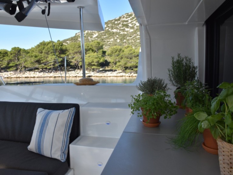 Location bateau Sukošan pas cher Lagoon 46