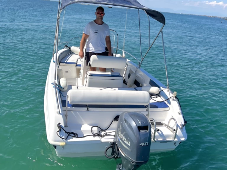 Location bateau Yacht&Co  Adriatc 19.5 à Venise sur Samboat