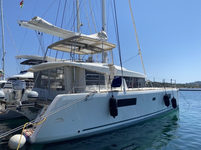 Louez un Lagoon Lagoon 52 F à Marina Cala dei Sardi