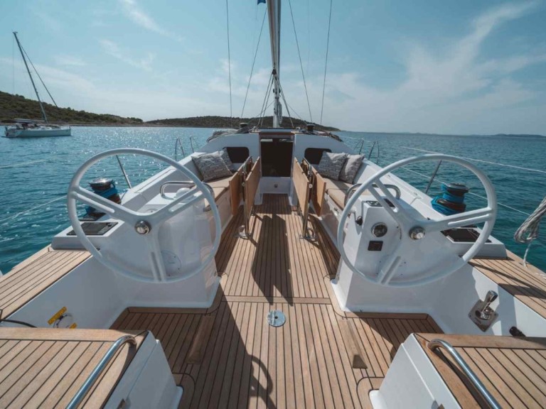 Louer Voilier avec ou sans skipper Elan à Punat