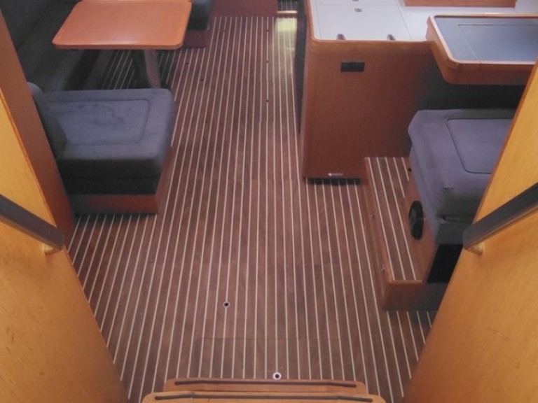 Bavaria Cruiser 56 a louer à Álimos