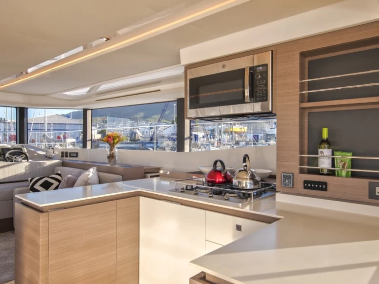 Location Catamaran Lagoon avec permis