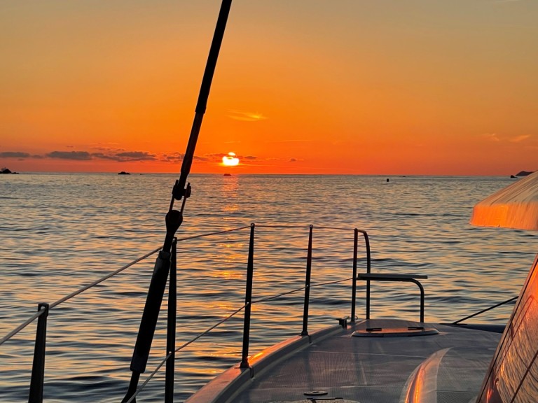 Fountaine Pajot Salina 48 Evolution a louer à Porto-Vecchio