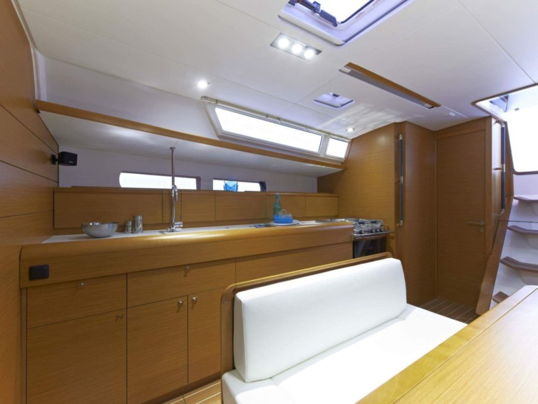 Location bateau Lefkáda pas cher Sun Odyssey 479