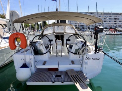 Sailboat to hire Marina Punat at the best price