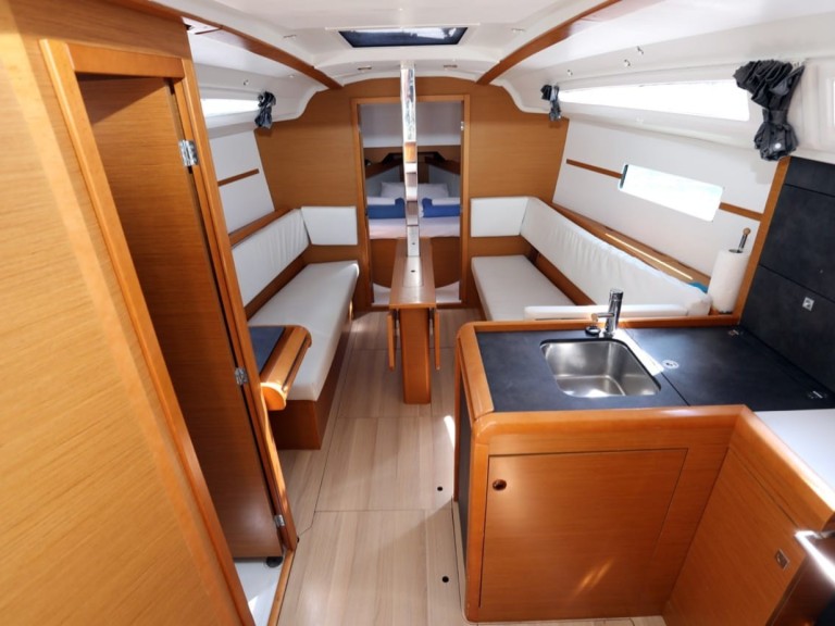 Location bateau Punat pas cher Sun Odyssey 349