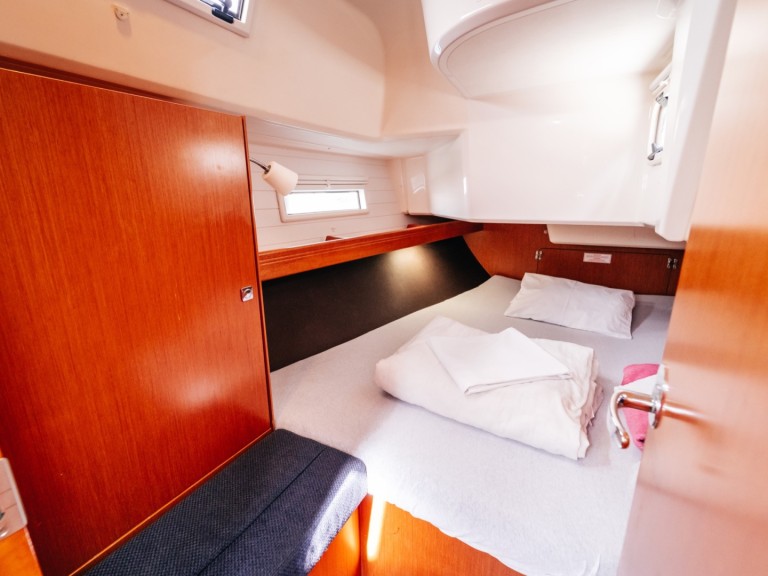 Location bateau Bavaria Cruiser 37 à Betina sur Samboat