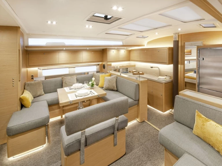 Voilier à louer à Pouzoles au meilleur prix