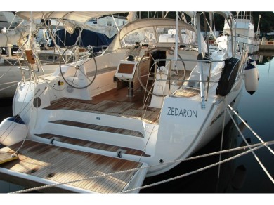 Bareboat Rental Sailboat Bavaria with a boat licence