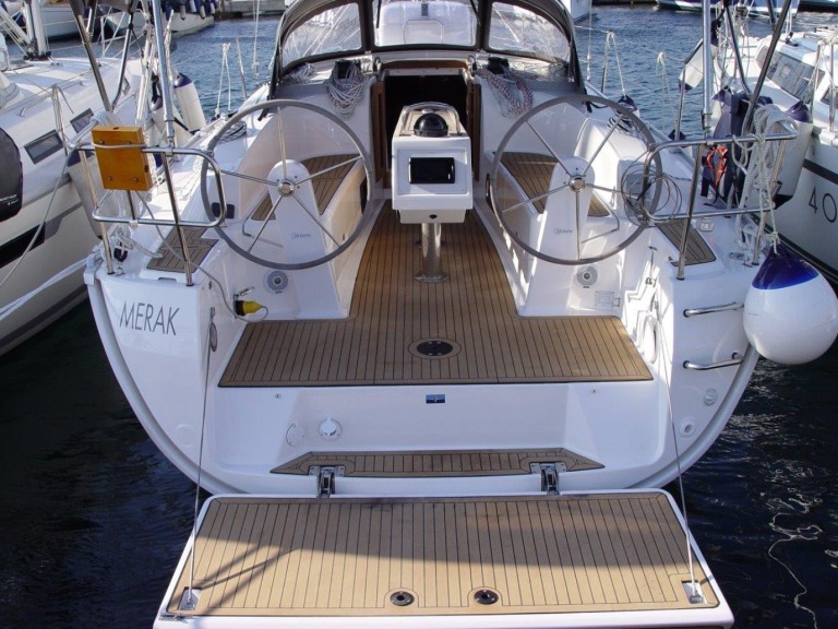 Bavaria Cruiser 34 a louer à Olbia