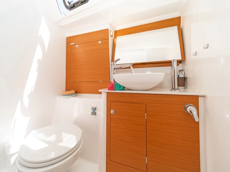 Location bateau Kos pas cher Dufour 390 GL