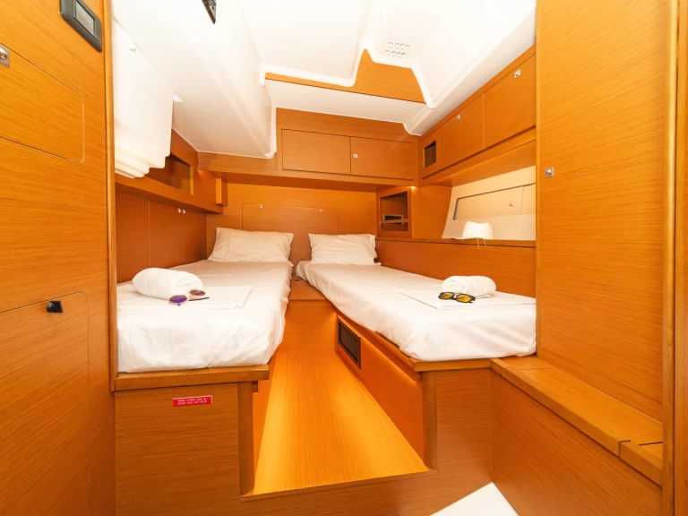 Dufour Dufour 530 a louer à Álimos