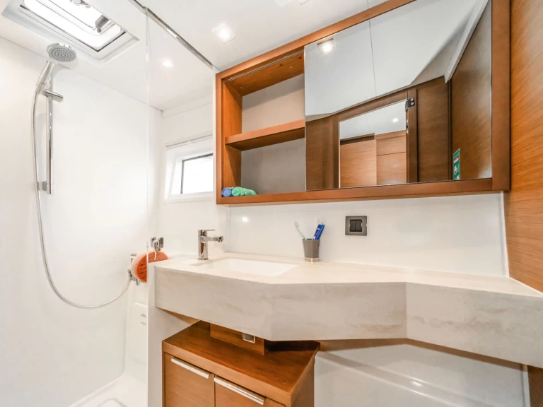 Location Catamaran Lagoon avec permis