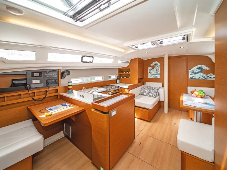 Louer Voilier avec ou sans skipper Jeanneau à Kos