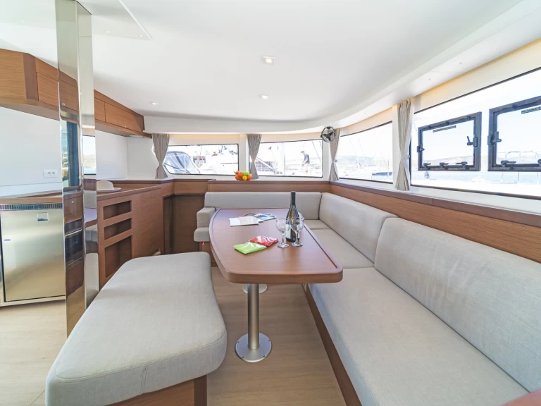 Lagoon Lagoon 42 a louer à Dème de Vólos