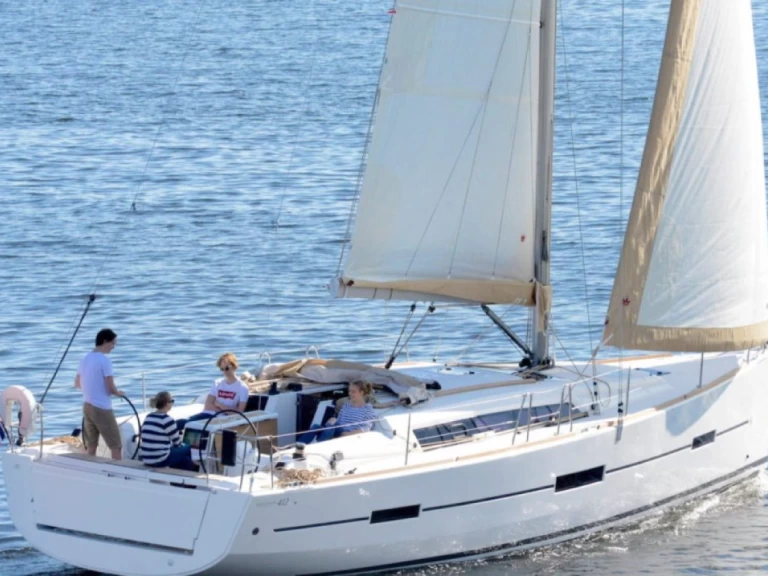 Location bateau Dufour Dufour 412 Grand Large à Anse Marcel sur Samboat