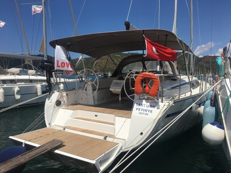 Louez un Bavaria Cruiser 46 à Fethiye