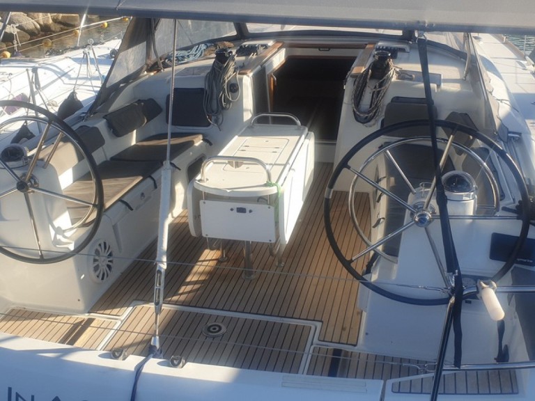 Jeanneau Sun Odyssey 519 a louer à Tropea
