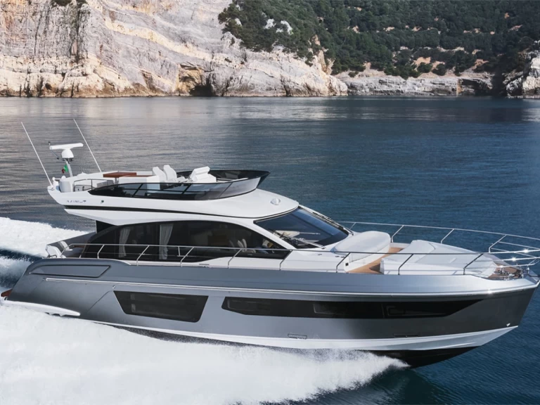 Location bateau Barcelone pas cher Azimut 53 Fly