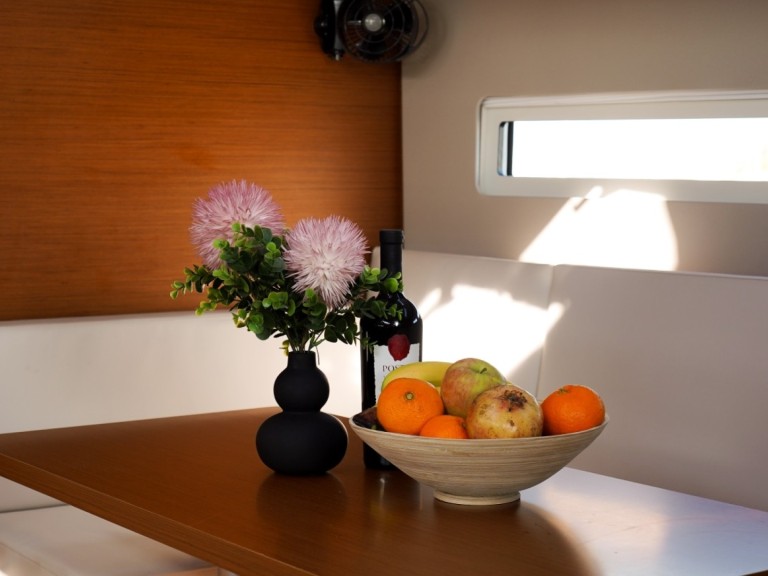 Location bateau Pirovac pas cher Sun Odyssey 410