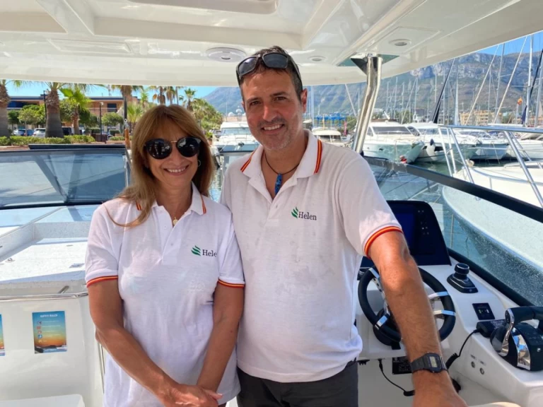 Louer Bateau à moteur avec ou sans skipper Aquila à Dénia