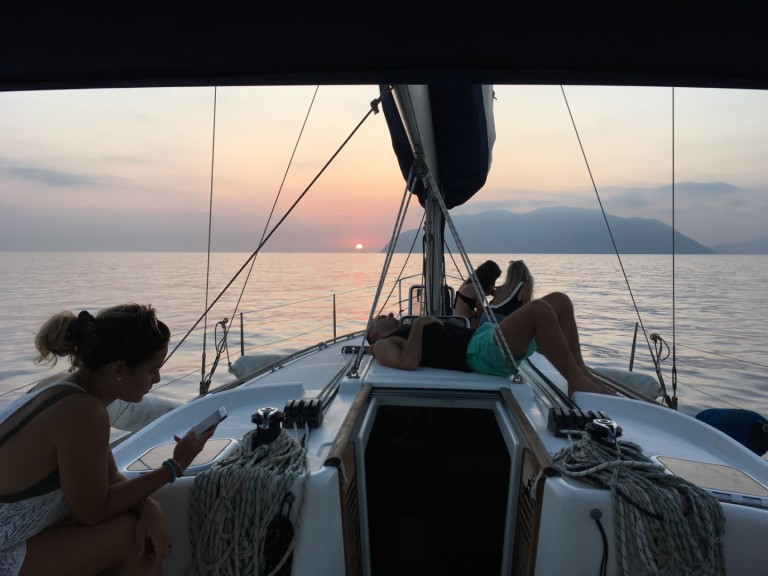 Location à Milazzo - Bénéteau Cyclades 393 sur SamBoat