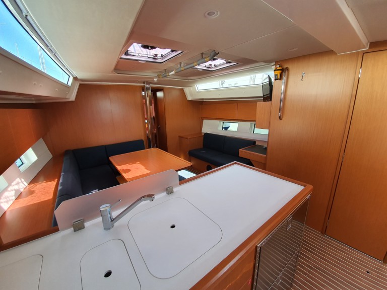 Location Voilier à Álimos - Bavaria Bavaria C45