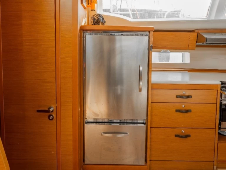 Voilier à louer à Álimos au meilleur prix