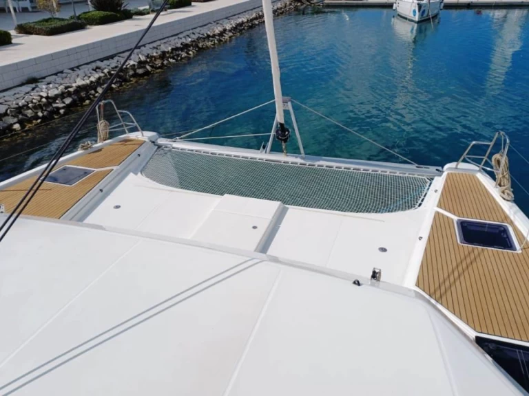 Catamaran à louer à Trogir au meilleur prix