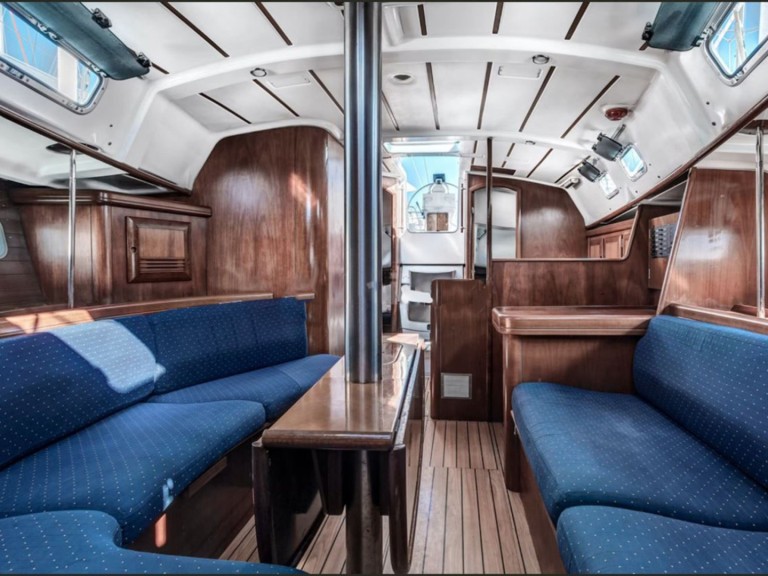 Location bateau Bénéteau oceanis clipper 361 à Kallithéa sur Samboat
