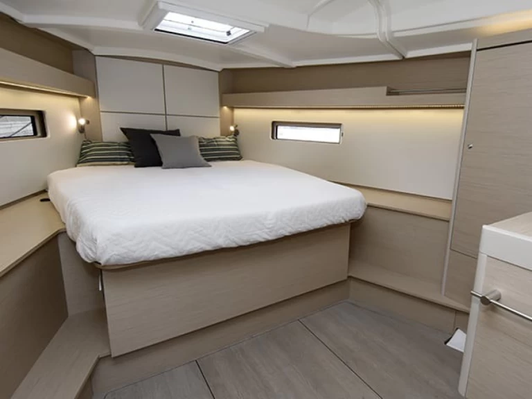 Location bateau Bénéteau Oceanis 40.1 - Beneteau - First Line à Le Marin sur Samboat