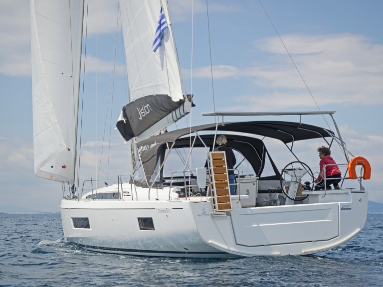 Louer Voilier avec ou sans skipper Bénéteau à Port de Lefkada