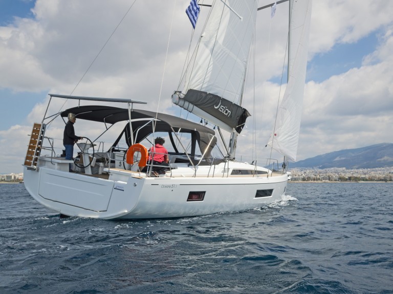 Location Voilier Bénéteau avec permis