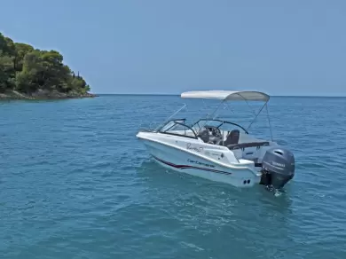 Location à Rovinj - Jeanneau Cap Camarat 5.5 BR sur SamBoat