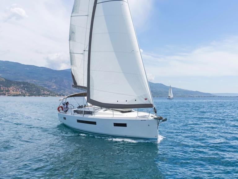 Louez un Jeanneau Sun Odyssey 490 à Lefkáda