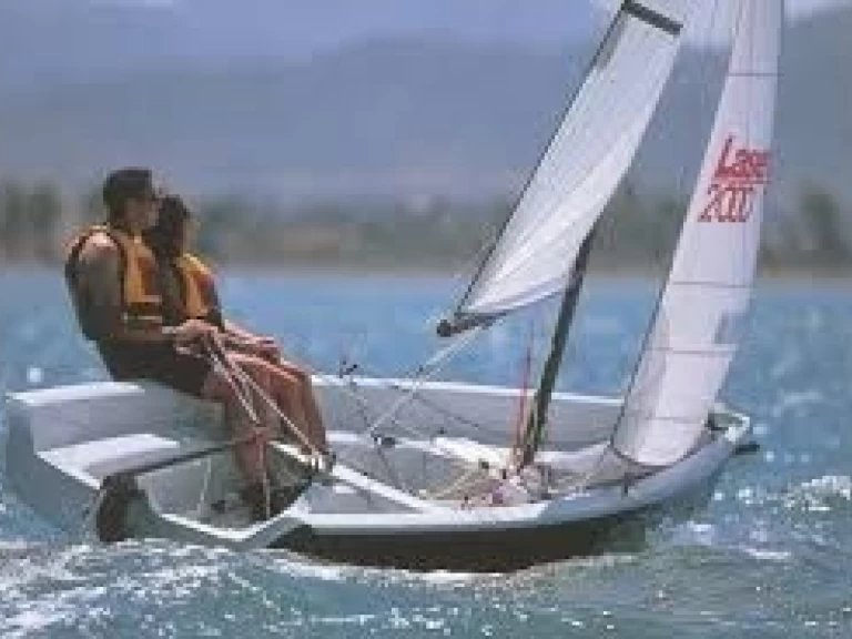 LASER PERFORMANCE LASER 2000 a louer à Carnac