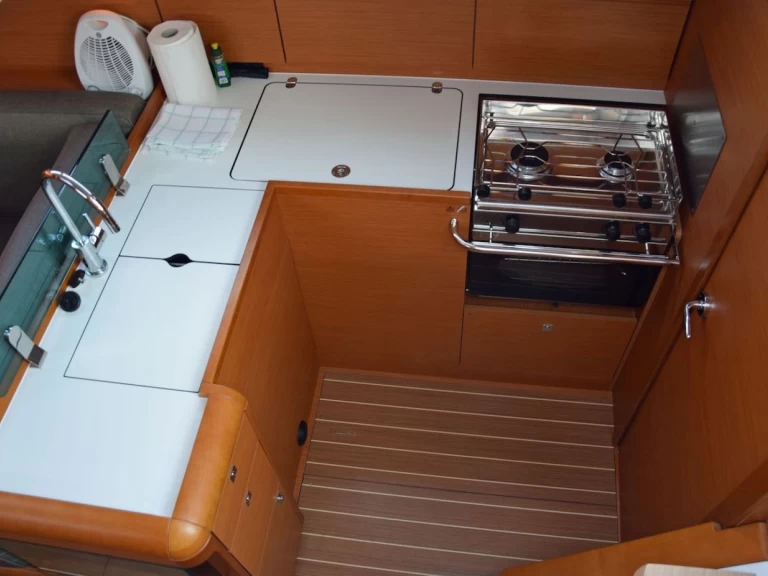 Location Voilier Jeanneau avec permis